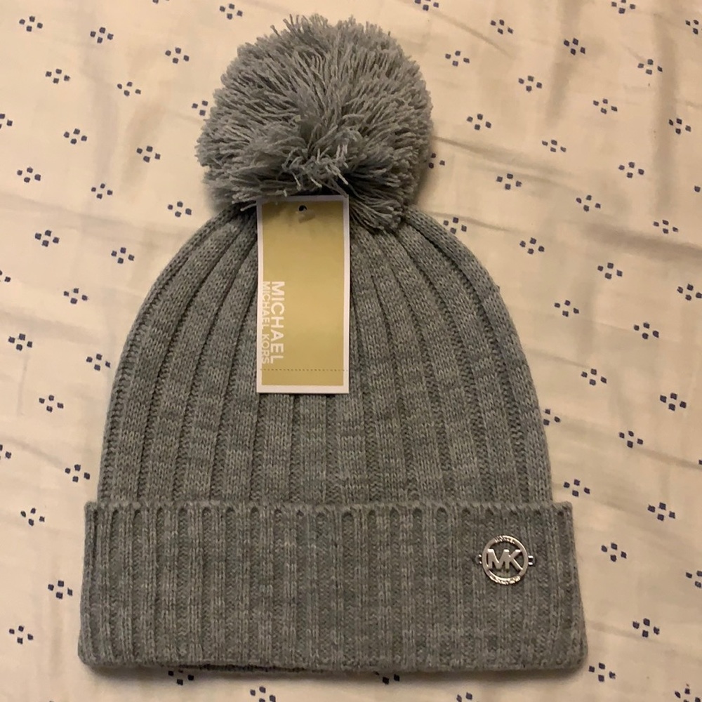 NWT MICHAEL KORS beanie